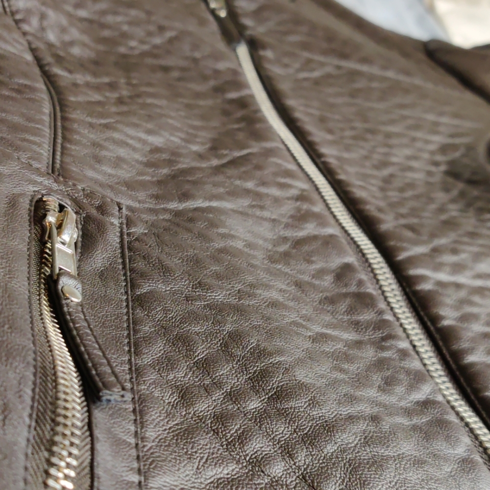 Jacket - Picture 2 of 3